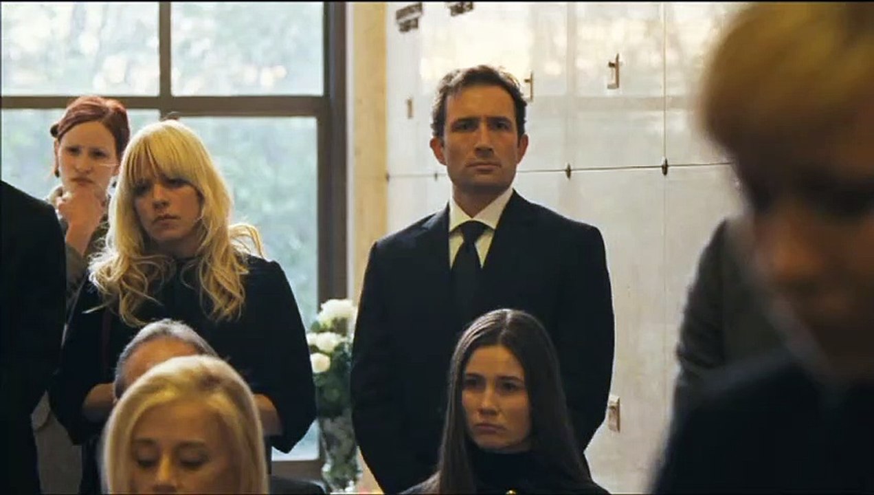 Restless Tráiler