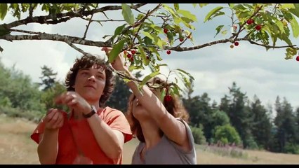 Un amour de jeunesse Tráiler