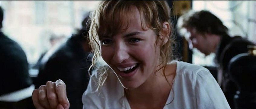 Un feliz acontecimiento Clip (2)