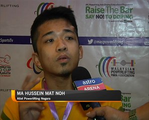 Aksi Powerlifting terakhir sebelum di Rio