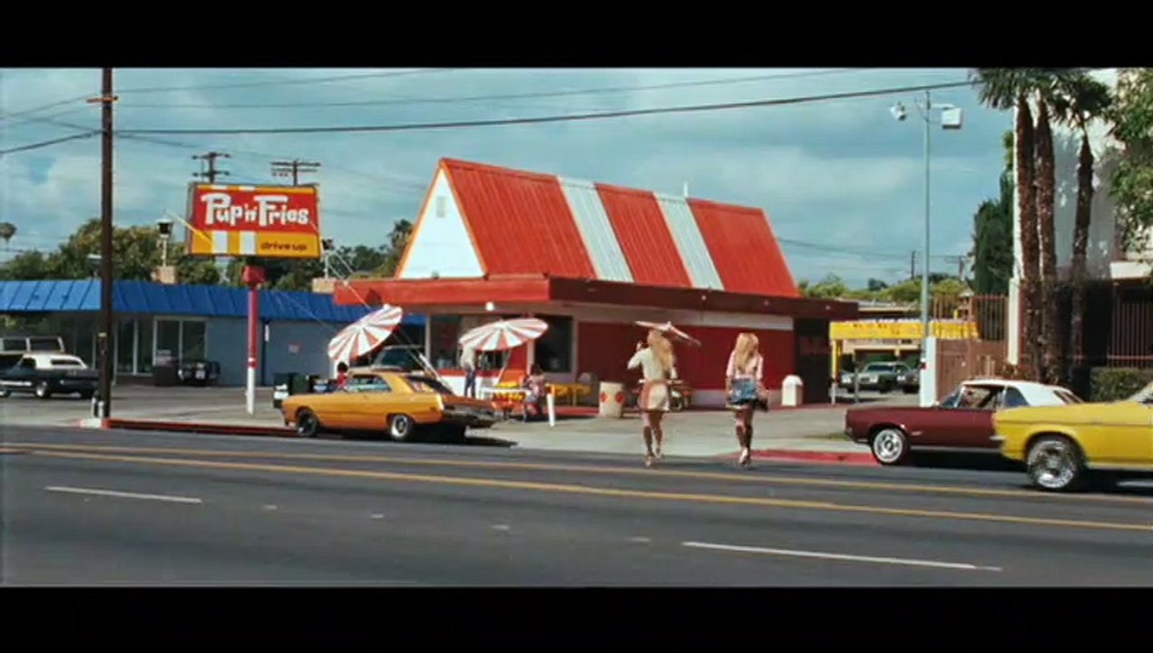 The Runaways - Garotas do Rock Trailer (2) Original