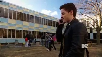 Skins (US) Tráiler VO