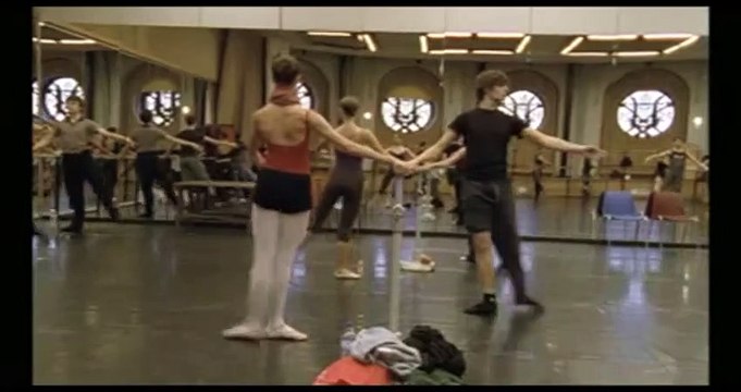 La Danza: El ballet de la Ópera de París Tráiler VO