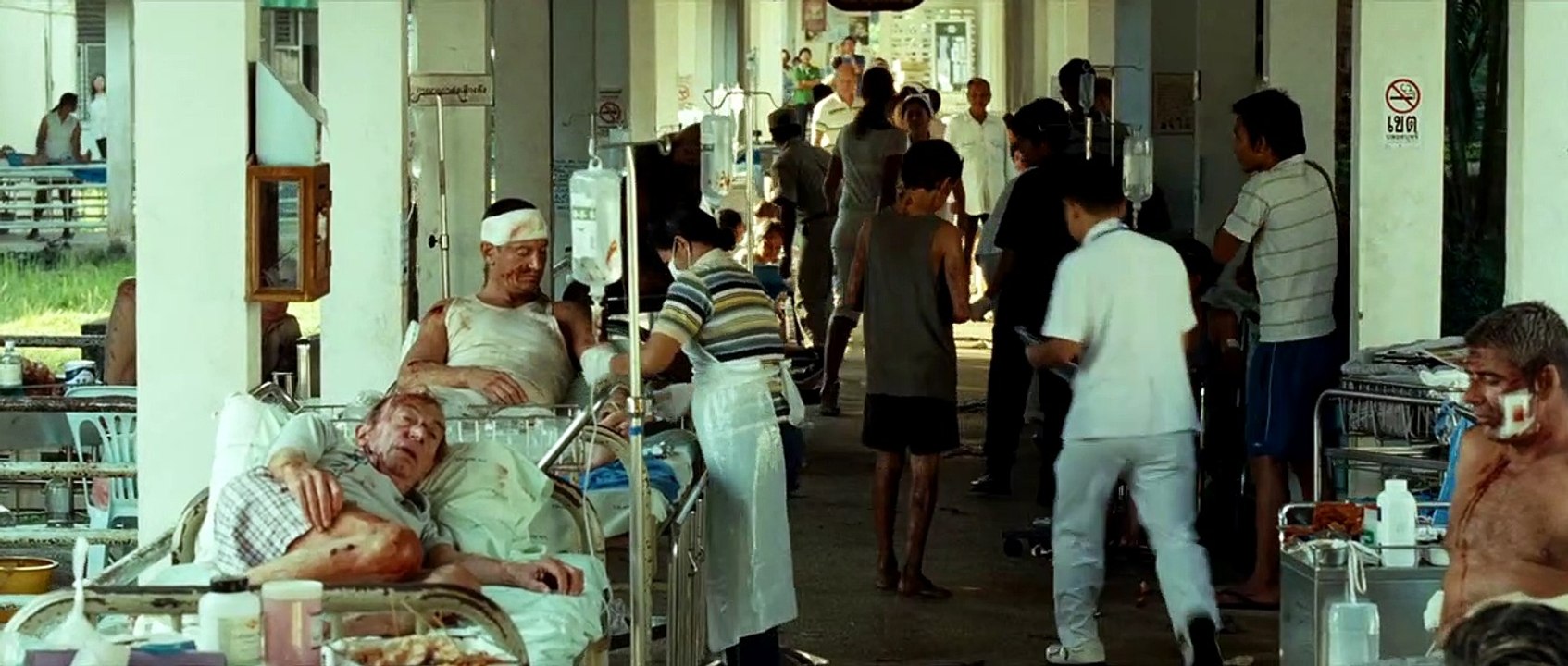 Lo Imposible Clip (2)