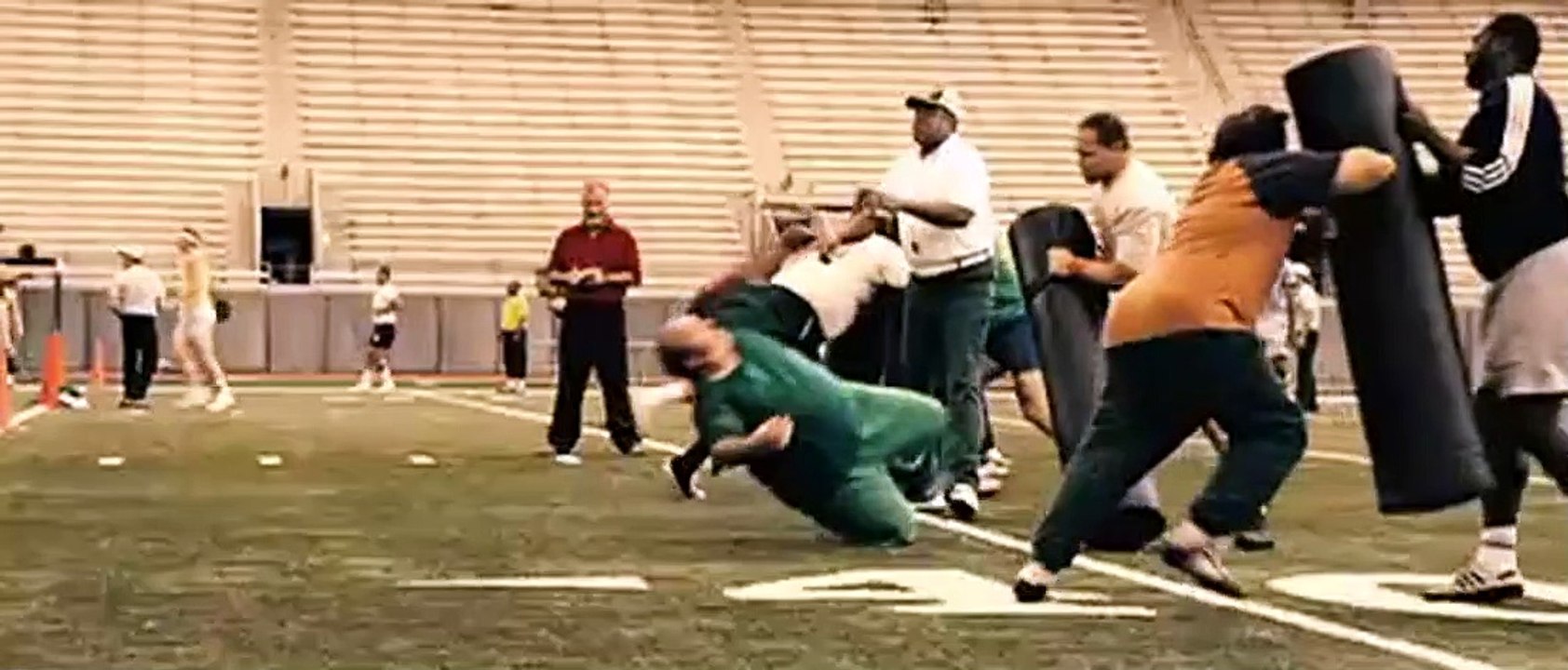 Invencible Tráiler VO