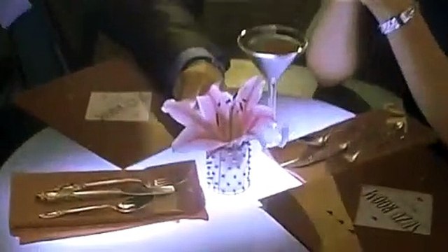 Servicio de Compañía Tráiler VO