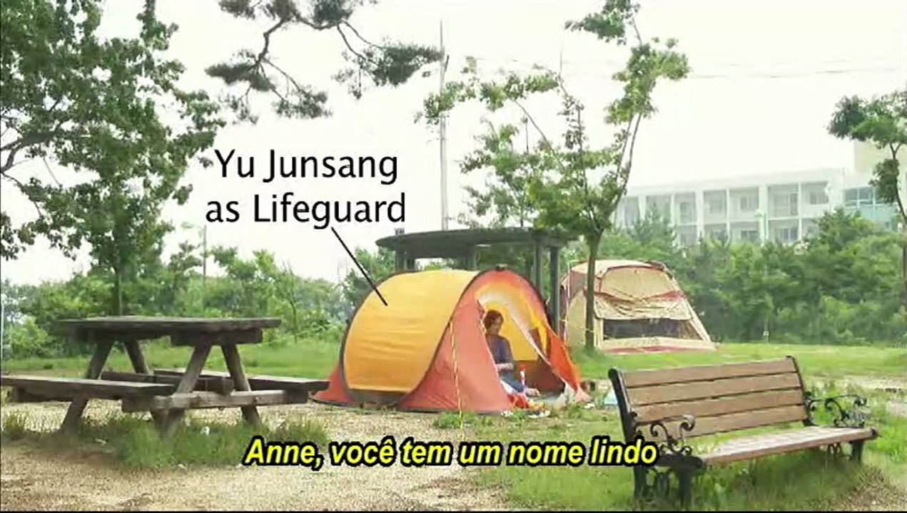 A Visitante Francesa Trailer Legendado