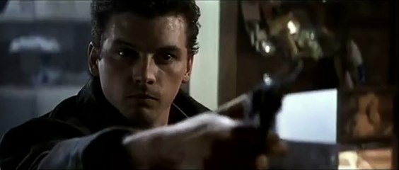 Chill Factor Tráiler VO