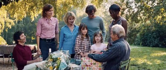 Sejam Muito Bem-vindos Trailer (2) Original