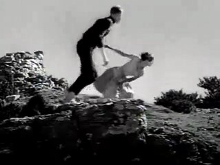 Através de um Espelho Trailer Original