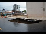 Cratera se abre após fortes chuvas na Avenida Expedicionários em João Pessoa