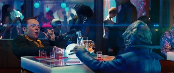 Além da Escuridão - Star Trek clip Dublado