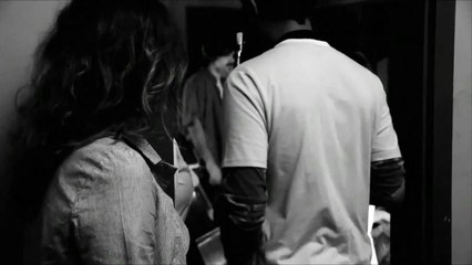 As Horas Vulgares Trailer Dublado