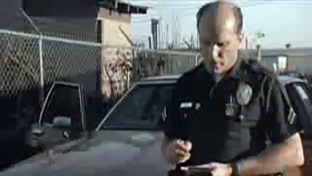 Colors (Colores de guerra) Tráiler VO