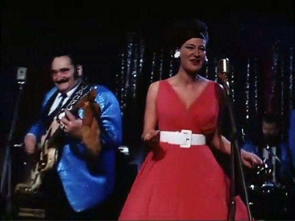 La vida en obras Tráiler VO