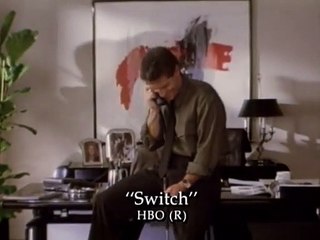 Una rubia muy dudosa Tráiler VO