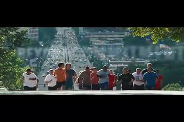 Forever Strong Tráiler VO