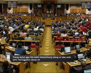 Pembangkang cetus huru hara dalam sidang Parlimen