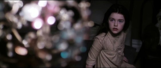 Dark Touch Tráiler VO