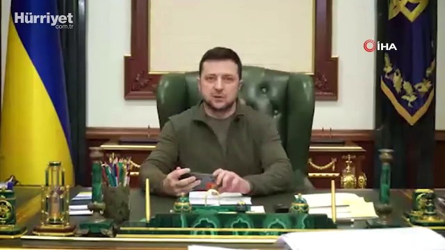Vladimir Zelenskiy, Kiev'de kaldığını ve kaçmadığını belirterek, Kimseden korkmuyorum dedi