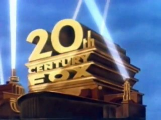 Asesíneme, por favor Tráiler VO