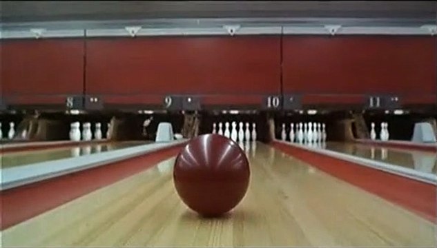 Tres colores: Rojo Tráiler VO