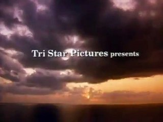 En el corazón de la jungla Tráiler VO