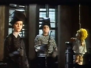 La Familia Addams: La tradición continúa Tráiler