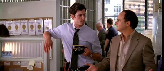 Tiras em Apuros Trailer Original