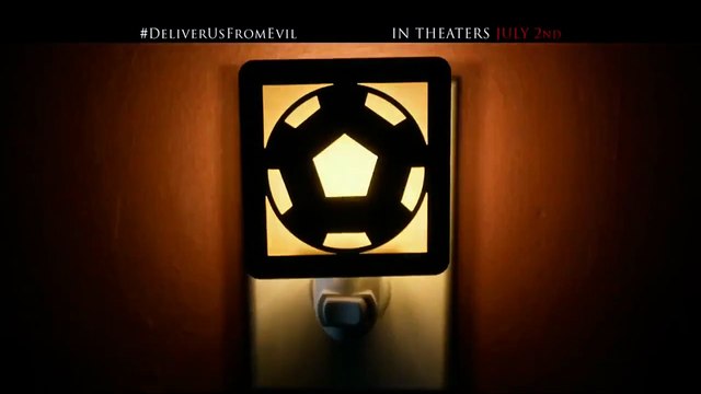 Livrai-nos do Mal Comercial de TV (1) Original