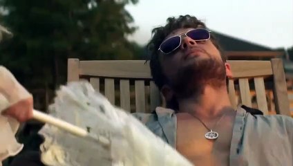 Tudo em Família Trailer Original