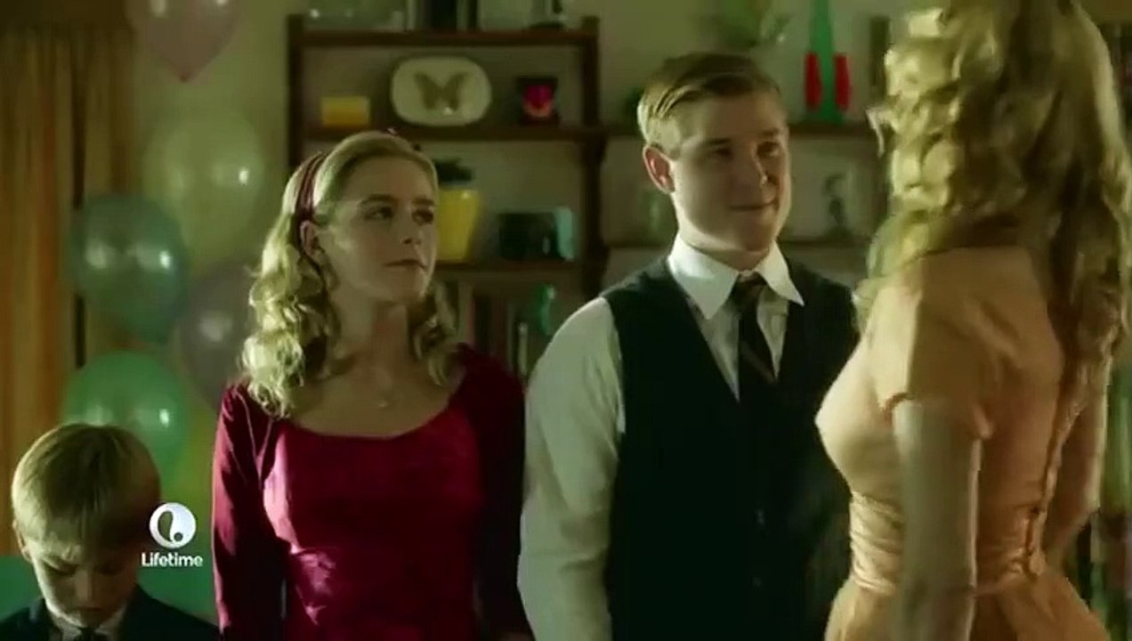 Flowers in the Attic Trailer Original video Dailymotion