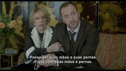 Uma Dama em Paris Trailer Legendado