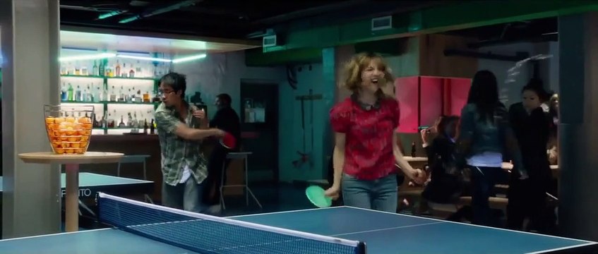 Amigos de más Tráiler (2) VO