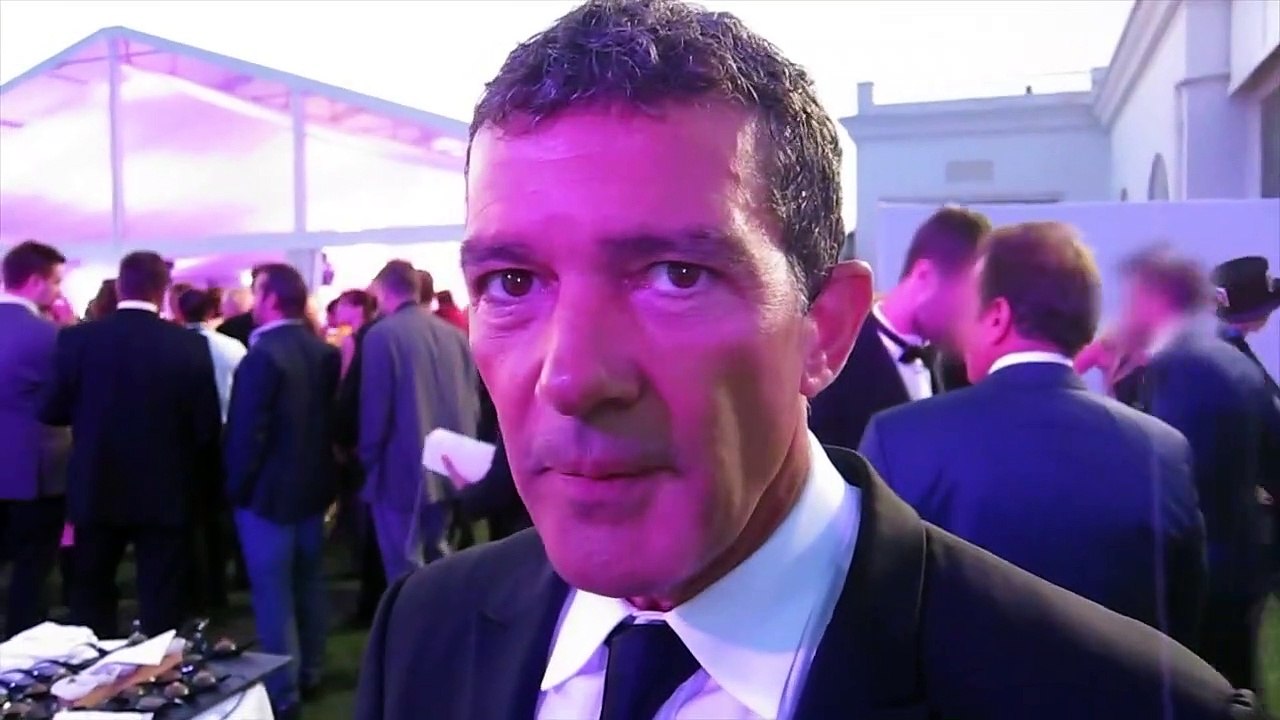 Os Mercenários 3 Teaser (4) Legendado - Convite de Antonio Banderas