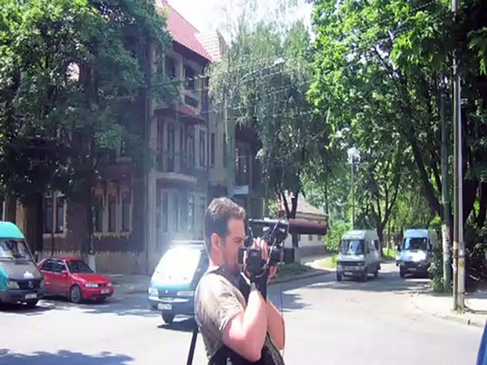 Mamaliga Blues Trailer (2)