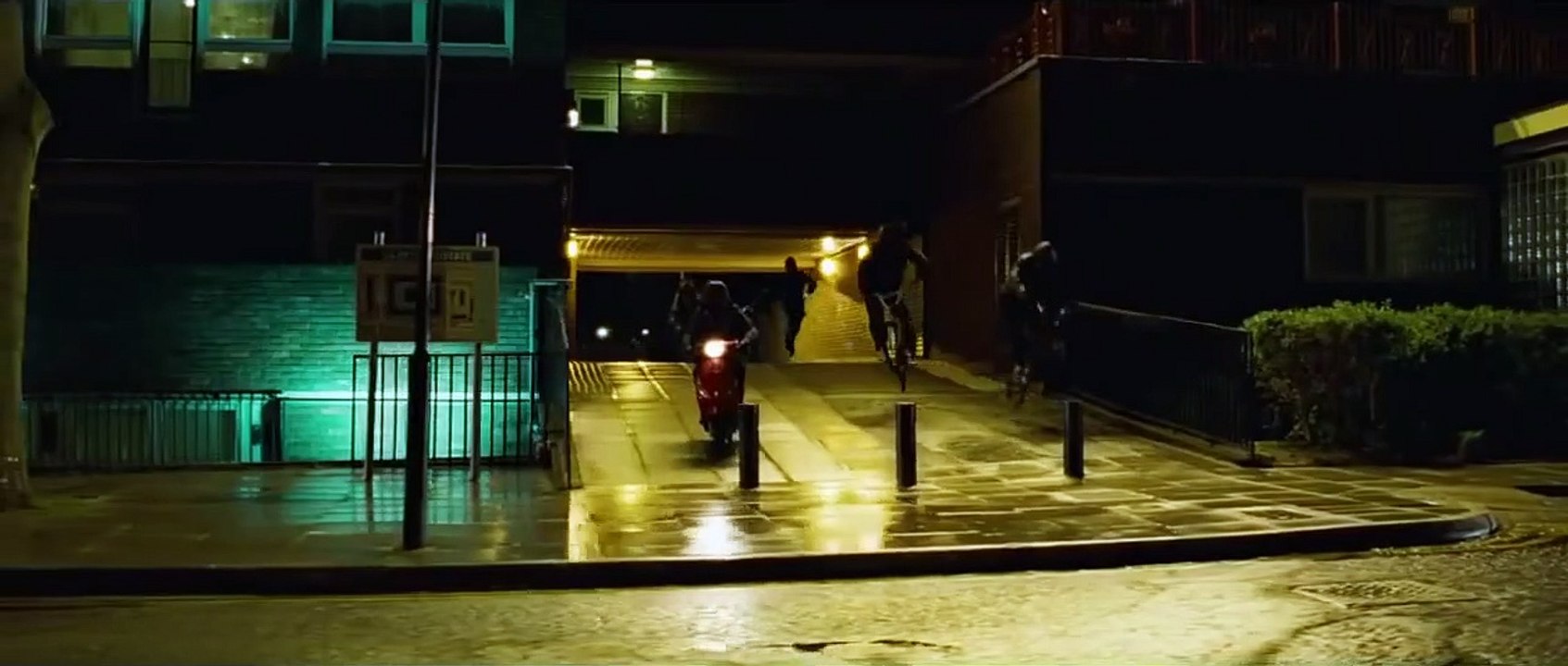 Attack The Block Tráiler