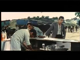 Con el viento solano Tráiler