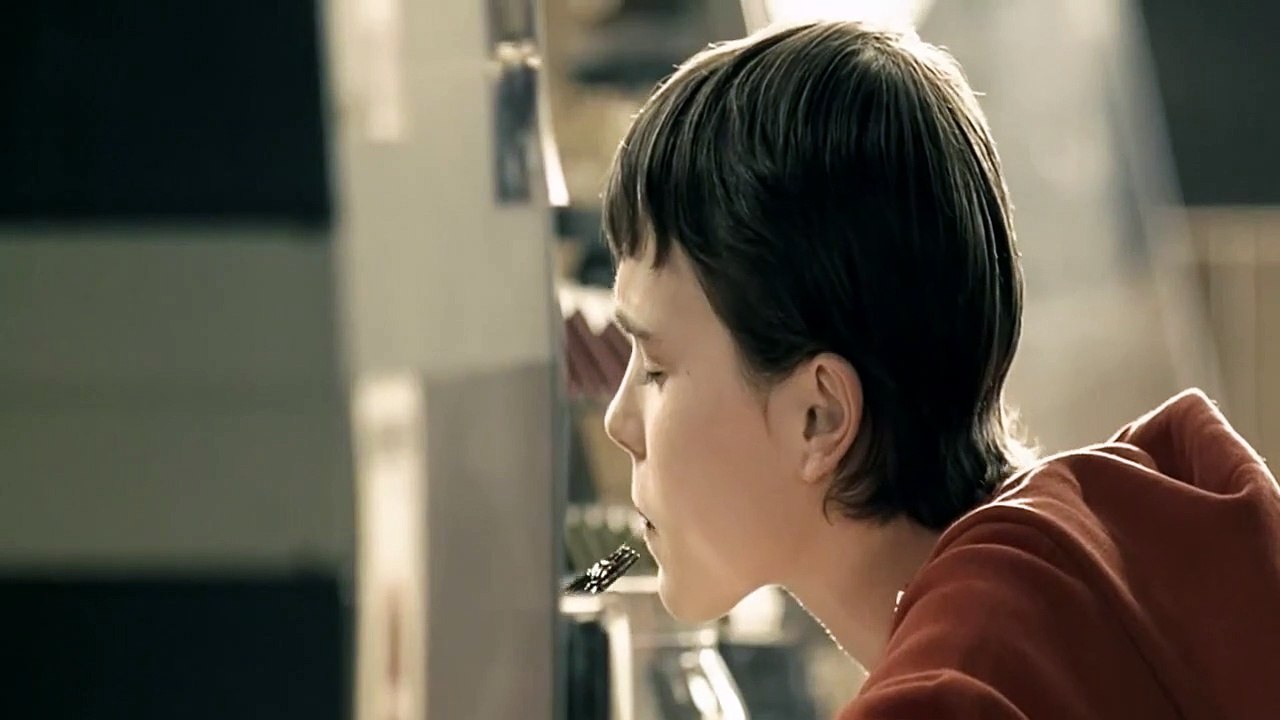 Menina Má.com Trailer Original