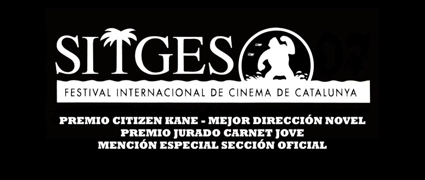 Una chica vuelve a casa sola de noche Tráiler VO