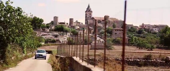 Verano rojo Tráiler