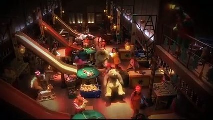 O Melhor Amigo do Papai Noel Trailer Original