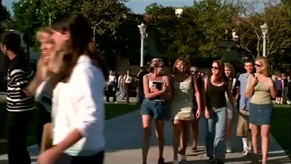 Em Qualquer Outro Lugar Trailer Original