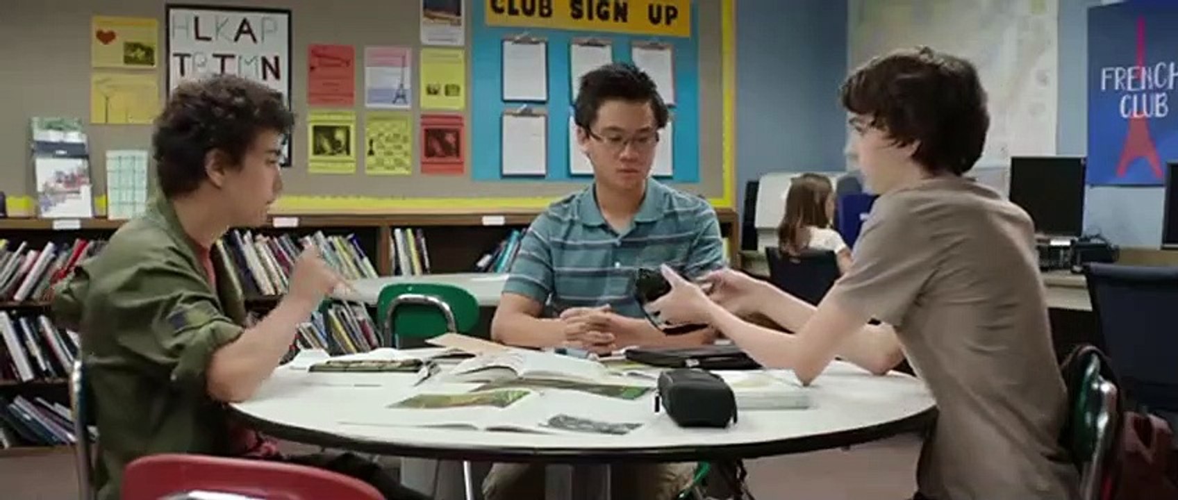 Criando Asas Trailer Original