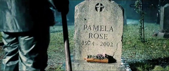 Mais qui a re-tué Pamela Rose ? Tráiler VO