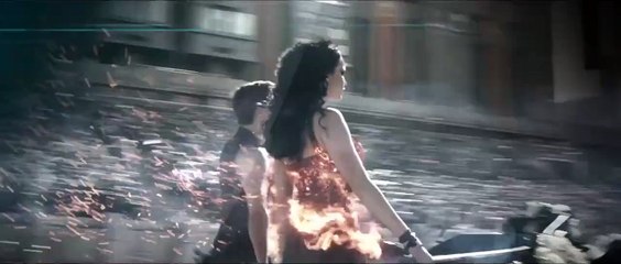 Jogos Vorazes: A Esperança - O Final Clipe Original - Katniss & Prim