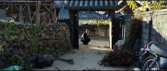 El extraño (Goksung) Tráiler (2) VO