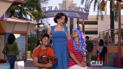 Crazy Ex-Girlfriend 1ª Temporada Trailer Original