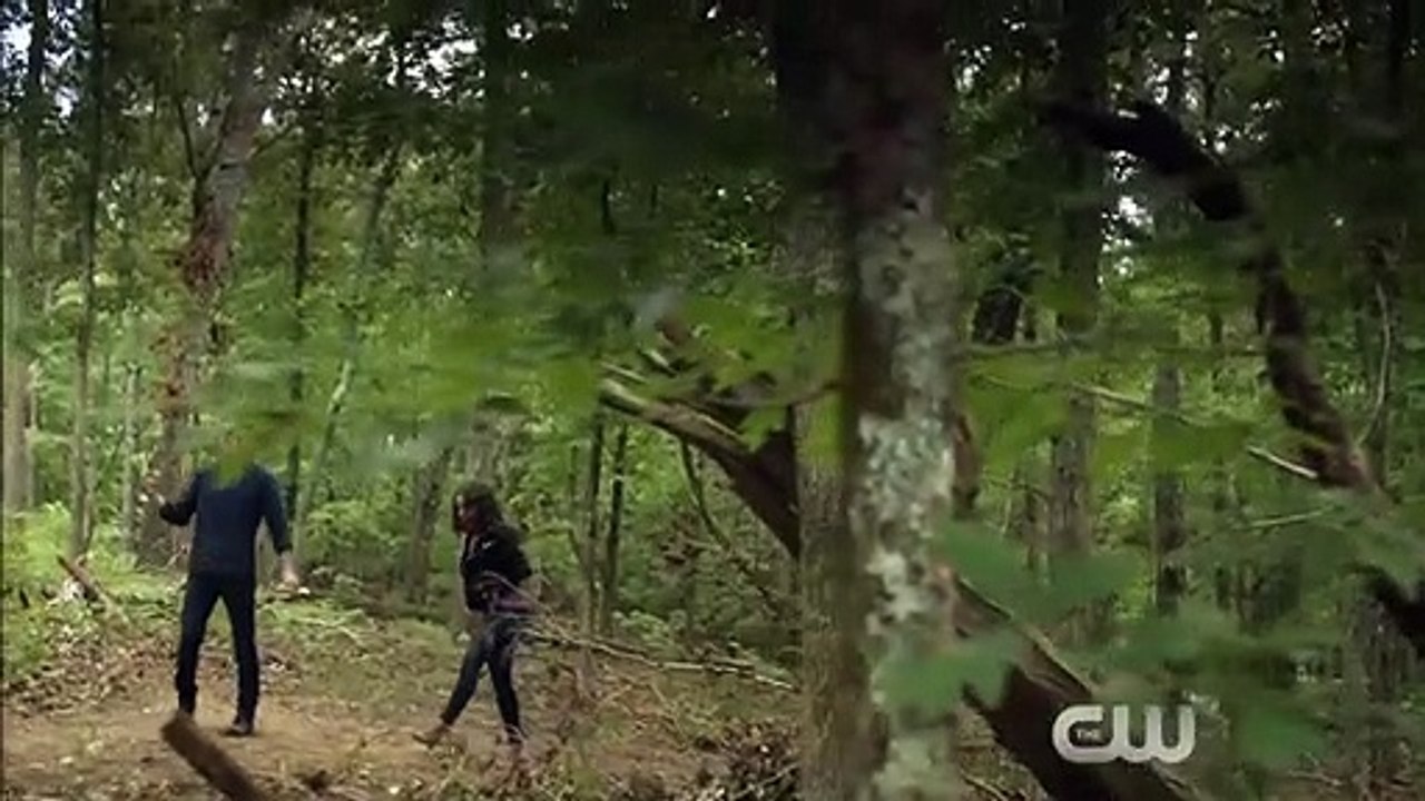 Crónicas vampíricas - season 8 Teaser (2) VO