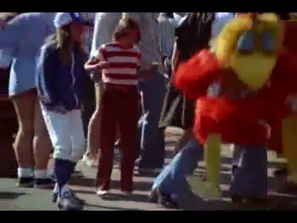 O Retorno dos Tomates Assassinos Trailer Original